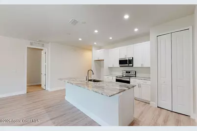 371 Halloran Street SE, Palm Bay, FL 32909 - Photo 12