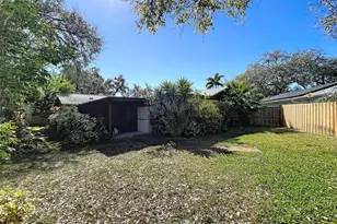 9591 128th Terrace N, Largo, FL 33773 - Photo 12