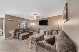 319 Moray Dr SW, Palm Bay, FL 32908 - Photo 10