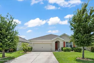 319 Moray Dr SW, Palm Bay, FL 32908 - Photo 2