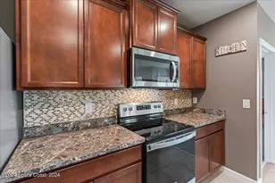 319 Moray Dr SW, Palm Bay, FL 32908 - Photo 14