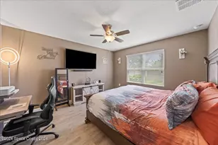 319 Moray Dr SW, Palm Bay, FL 32908 - Photo 16