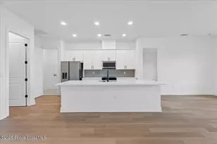 447 Hancock Street SW, Palm Bay, FL 32908 - Photo 2