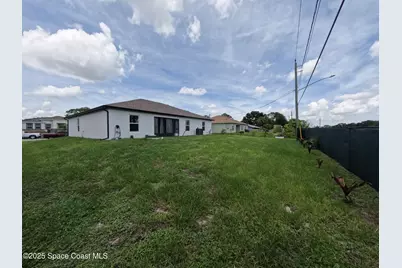 259 Wilton Avenue SW, Palm Bay, FL 32908 - Photo 24