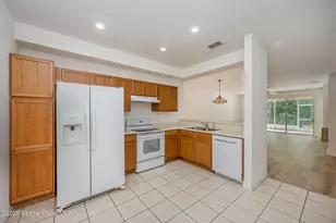 401 Trotter Ln, Melbourne, FL 32940 - Photo 6