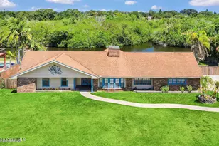 999 Sunswept Rd NE, Palm Bay, FL 32905 - Photo 2