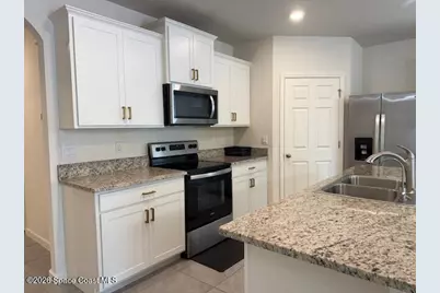 831 Remington Green Drive SE, Palm Bay, FL 32909 - Photo 2