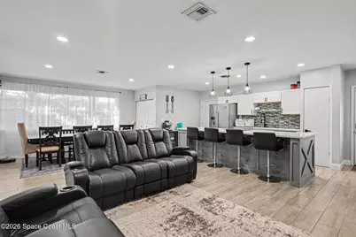 809 Espanola Way, Melbourne, FL 32901 - Photo 4