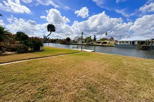 117 Sunset Dr, Cocoa Beach, FL 32931 - Photo 2