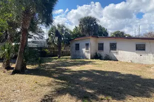 1465 Hillcrest Dr, Melbourne, FL 32935 - Photo 8