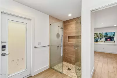 213 E Grant Avenue, Cocoa Beach, FL 32931 - Photo 26