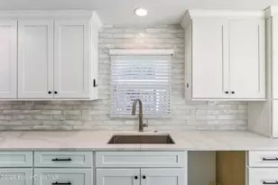 213 E Grant Ave, Cocoa Beach, FL 32931 - Photo 10