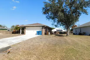 1241 Ashland Ave SE, Palm Bay, FL 32909 - Photo 4