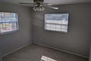 900 Camphor Way, Melbourne, FL 32901 - Photo 8