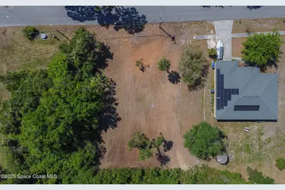 533 Hillcrest Avenue, Titusville, FL 32796 - Photo 4