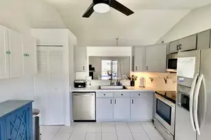 700 Pampas St NW, Palm Bay, FL 32907 - Photo 4