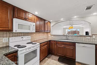 3150 N Harbor City Boulevard #241, Melbourne, FL 32935 - Photo 10