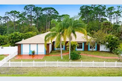 796 Emerson Drive NE, Melbourne, FL 32907 - Photo 1