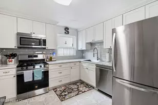 3709 Driftwood Dr, Melbourne, FL 32935 - Photo 8