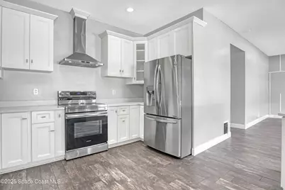 385 Cownie Avenue SE, Palm Bay, FL 32909 - Photo 10