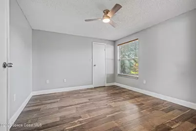 648 Munich Street NW, Palm Bay, FL 32907 - Photo 20