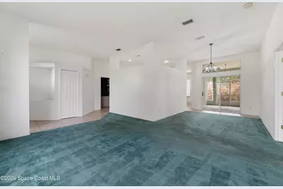 652 Sheridan Woods Drive, Melbourne, FL 32904 - Photo 8