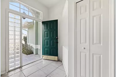 652 Sheridan Woods Drive, Melbourne, FL 32904 - Photo 4