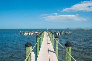 6240 E Mirror Lake Dr, Sebastian, FL 32958 - Photo 20