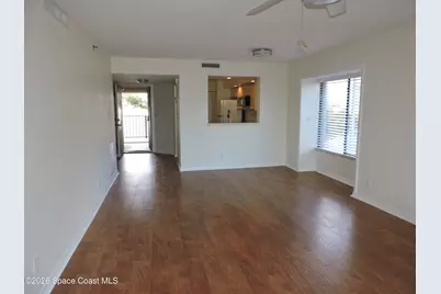 6240 E Mirror Lake Drive #201, Sebastian, FL 32958 - Photo 4