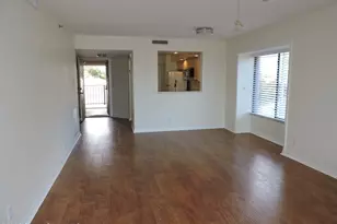 6240 E Mirror Lake Dr, Sebastian, FL 32958 - Photo 4