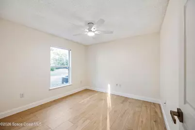 320 Wisteria Avenue NW, Palm Bay, FL 32907 - Photo 14