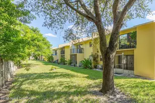 586 N Wickham Rd, Melbourne, FL 32935 - Photo 4