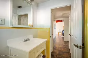 325 Pine Tree Dr, Indialantic, FL 32903 - Photo 10