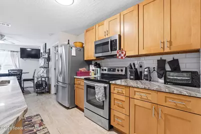 1299 Stadt Road NW, Palm Bay, FL 32907 - Photo 12