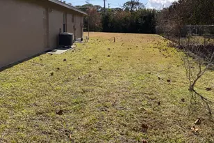 407 Heather Ave NE, Palm Bay, FL 32907 - Photo 14