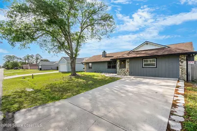 364 Hatcher Street SE, Palm Bay, FL 32909 - Photo 2