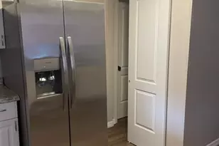 2206 Irwin St, Melbourne, FL 32901 - Photo 8