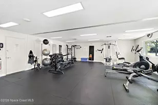 940 Shaw Cir, Melbourne, FL 32940 - Photo 22