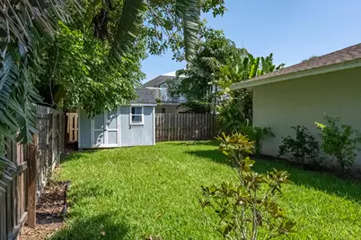 215 Beverly Court, Melbourne Beach, FL 32951 - Photo 76