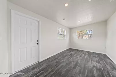 714 S Georgia Avenue, Cocoa, FL 32922 - Photo 4