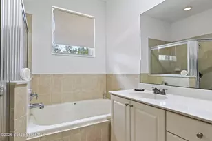 9945 E Villa Circle E, Vero Beach, FL 32966 - Photo 6