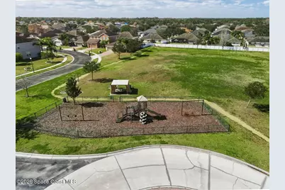 3258 Olivera Way, Saint Cloud, FL 34772 - Photo 6