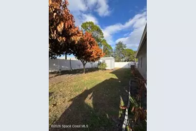 591 Australian Road NW, Palm Bay, FL 32907 - Photo 22