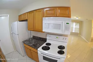 2912 Pembroke Rd, Melbourne, FL 32935 - Photo 10