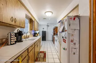 350 Riley Ave NE, Melbourne, FL 32907 - Photo 10