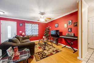 350 Riley Ave NE, Melbourne, FL 32907 - Photo 4