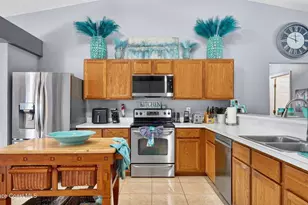 1040 Jacaranda Cir, Rockledge, FL 32955 - Photo 14