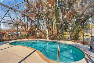 1040 Jacaranda Cir, Rockledge, FL 32955 - Photo 32