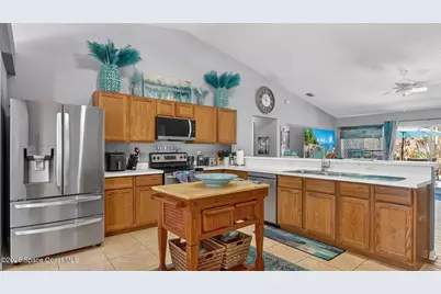 1040 Jacaranda Circle, Rockledge, FL 32955 - Photo 12