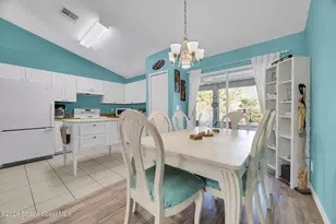 8016 106th Ave, Vero Beach, FL 32967 - Photo 8